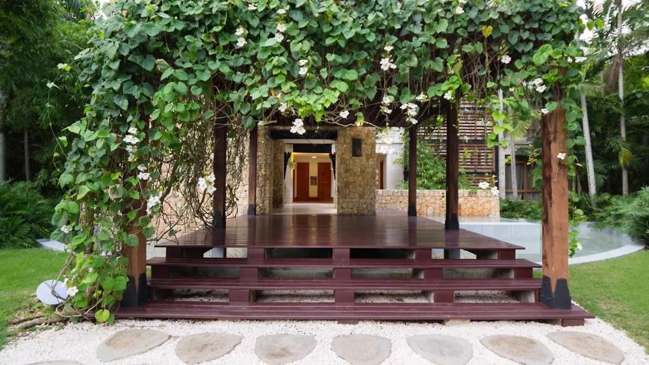 Chic Luxury Condo At Los Altos Casa De Campo La Romana 0*,  Dominican Republic