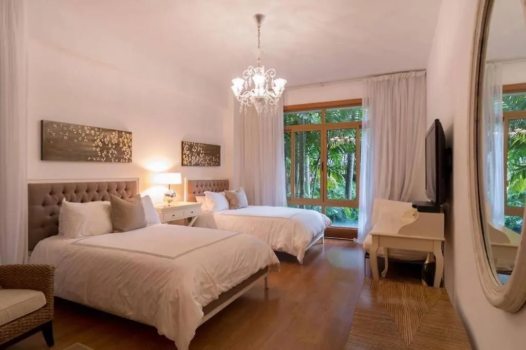 Chic Luxury Condo At Los Altos Casa De Campo La Romana